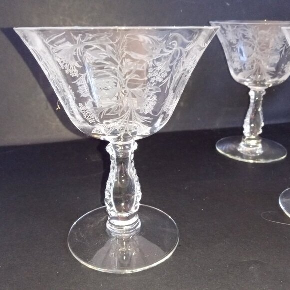 Vintage FOSTORIA "Heather" Crystal Wine Goblets -- Lot of 6 - Picture 4 of 7